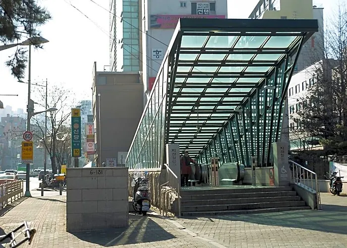 ホテル Urban Art 2*